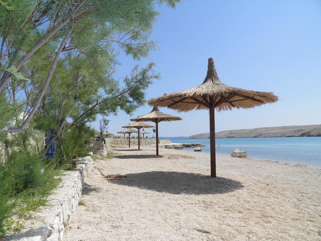Apartments Perla Dinjiška Екстериор снимка