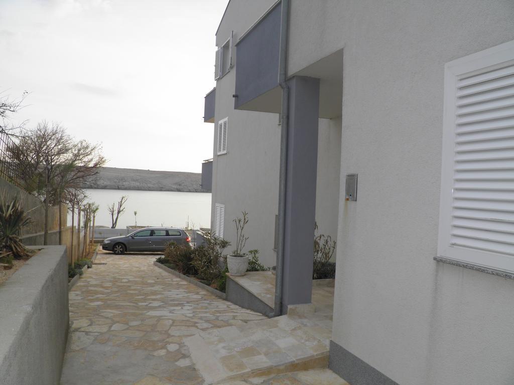 Apartments Perla Dinjiška Екстериор снимка